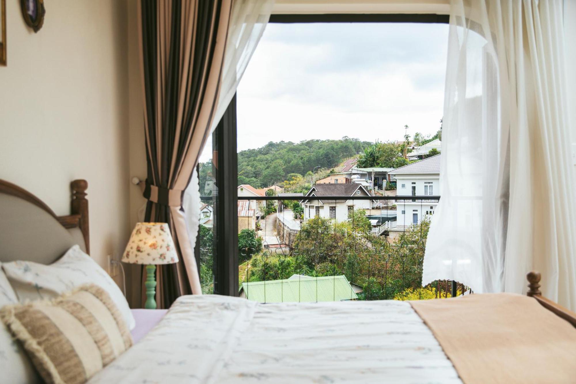 He Maison Boutique Stay & Cafe Da Lat Dış mekan fotoğraf
