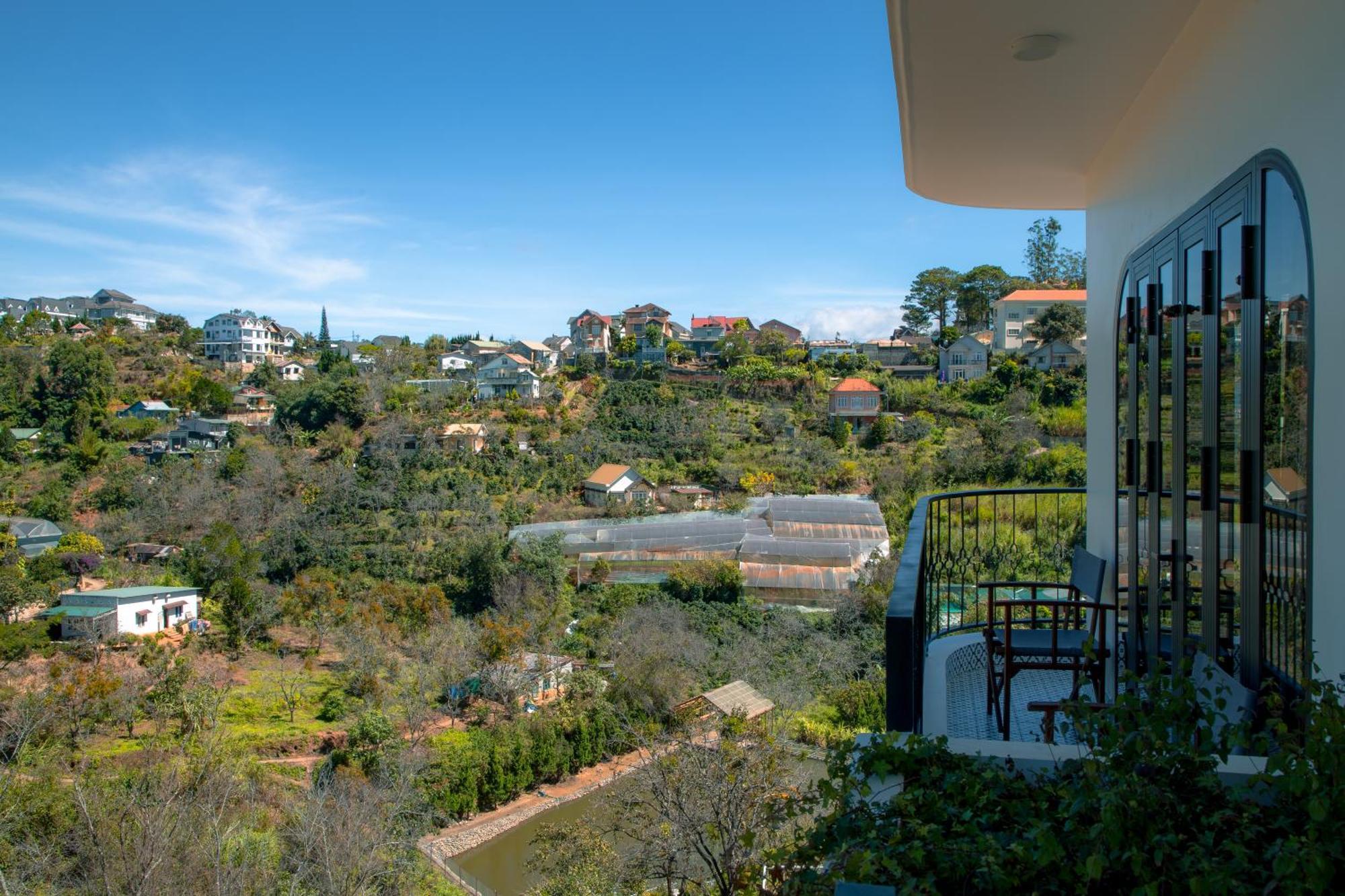 He Maison Boutique Stay & Cafe Da Lat Dış mekan fotoğraf